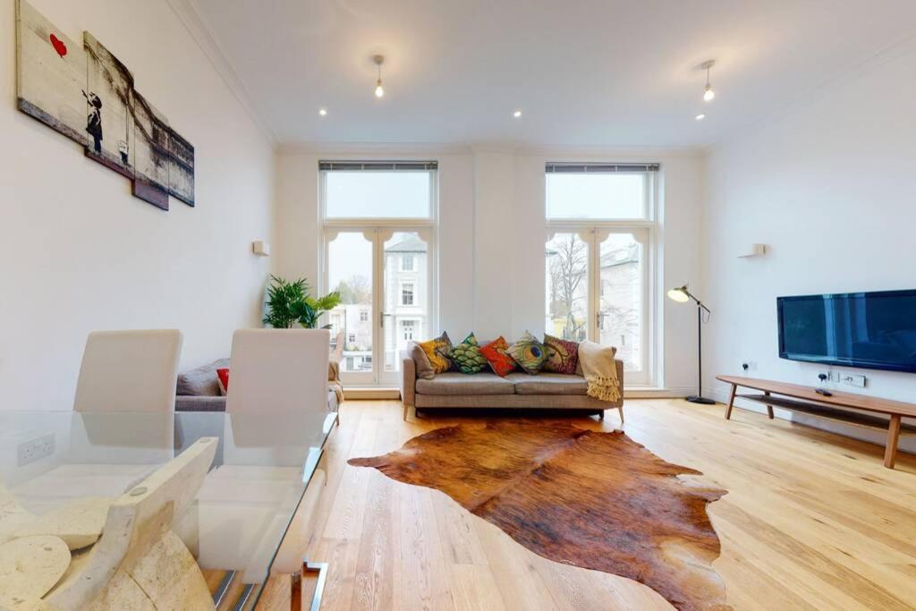 Modern 1 Bed Flat Camden 5 Min Walktube Station Apartment ลอนดอน ภายนอก รูปภาพ